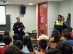 El Ayuntamiento de Vinaròs visita los colegios para explicar la seguridad en el uso de la bicicleta