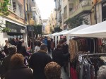 El centro de Vinaròs vuelve a llenarse con una nueva edición de Les Botigues al carrer