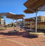 L’Ajuntament instal·la pèrgoles a la plaça d’Espanya