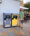 El Ayuntamiento instala nuevas papeleras solares compactadoras